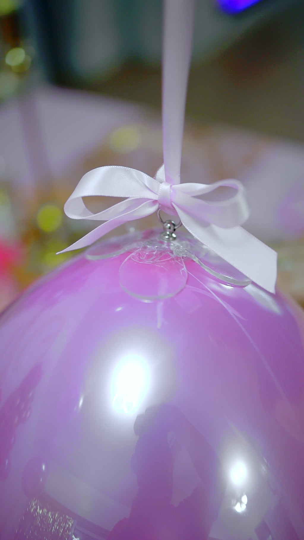 Adhesive Hook with Metal Rings